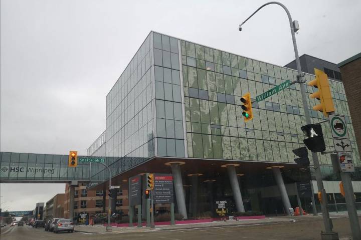 Province deploys police officers and scanners to strengthen hospital security at HSC Winnipeg