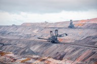 El mundo compra más uranio del que puede usar: la fiebre nuclear va más rápido que las centrales