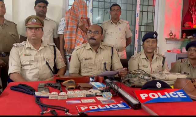 Fake Police Officer Arrested in Bhadrak with Car, Gun, and Uniforms
