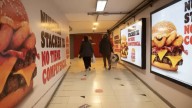 Caída del consumo: ponen en venta una de las mayores cadenas de comida rápida del país