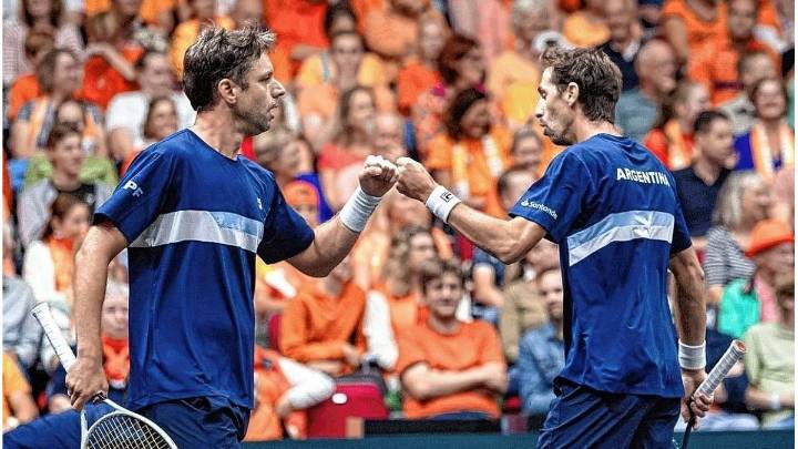 Argentina le ganó 3-0 a Países Bajos y se clasificó al Final 8 de la Copa Davis