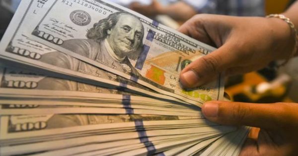 El Banco Central frenó la venta de dólares oficiales en billeteras virtuales
