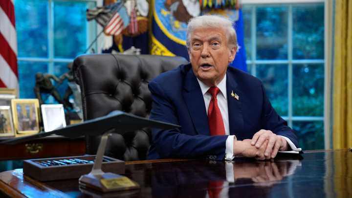 Trump impondrá aranceles del 100% a los medicamentos importados a EE.UU. a partir del 1 de octubre