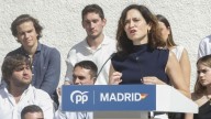 Ayuso: "Los más violentos, los etarras, con el pañuelo palestino, que siempre lo llevan ellos también son precisamente los que más lo jalean"