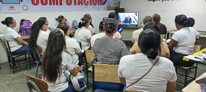 Docentes de la Alcaldía de Valencia participaron en Plan Nacional de Formación