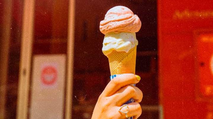 Heladería Ferrara reparte hoy 100 helados gratis por la apertura de su nuevo local en Zaragoza