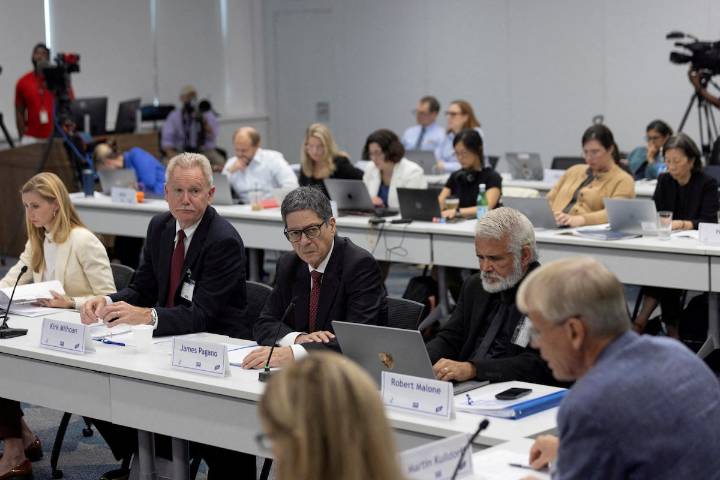 CDC advisers appointed by RFK Jr. vote against MMRV shot for children under 4