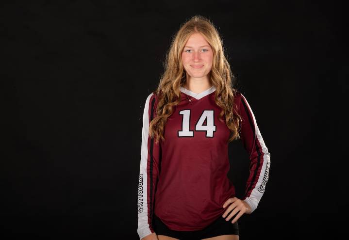 Maren Miller leads Gettysburg volleyball to shutout win over Shippensburg