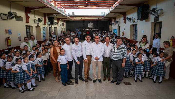 Inaugura titular de la STPS ciclo escolar 2025