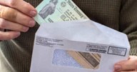 Atento, inmigrante: estas son 3 formas de cobrar un cheque de estímulo en EE. UU.
