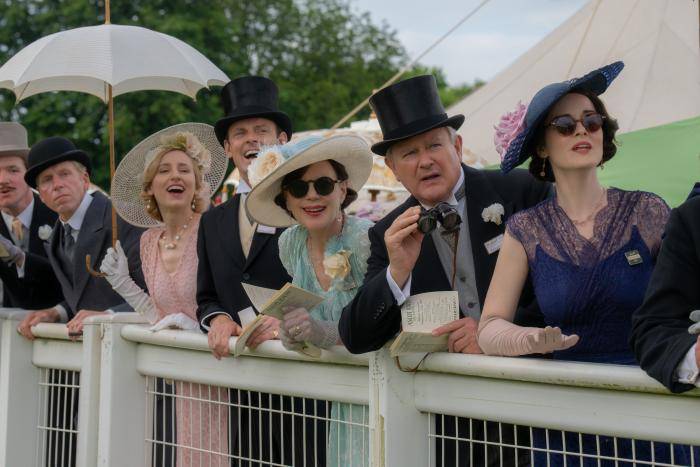 A Grand Goodbye Awaits Both Upstairs & Downstairs in 'Downton Abbey: The Grand Finale'