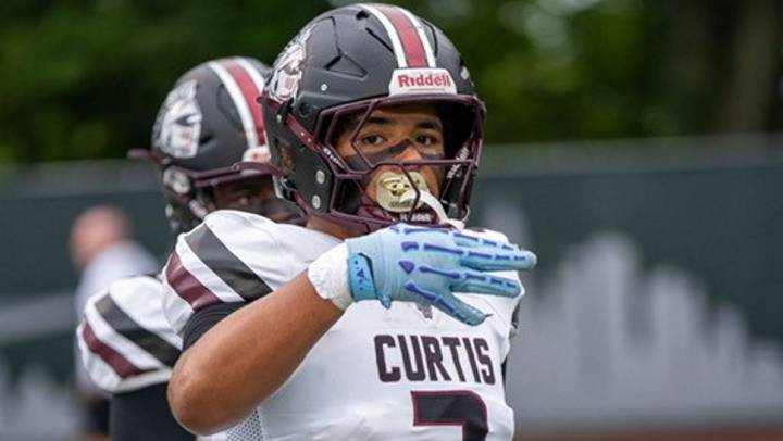 PSAL football roundup: Melendez, Gomez lead Curtis over Lincoln
