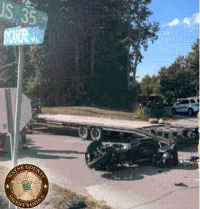 Fatal Crash in Wayne County Claims One Life, Injures Two