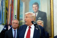 Pfizer agrees to lower prescription drug costs for Medicaid in a deal with Trump