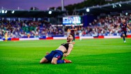Beltrán da la vuelta al partido en el último minuto y el Huesca suma 3 puntos en casa