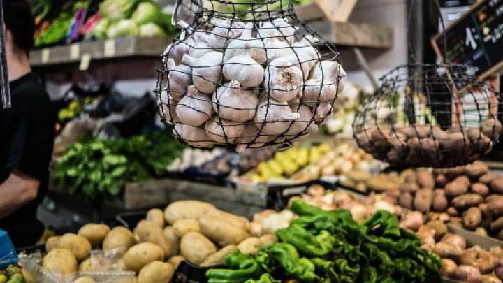 Estos son los productos de la canasta básica que han subido de precio por el cierre de la vía al Llano