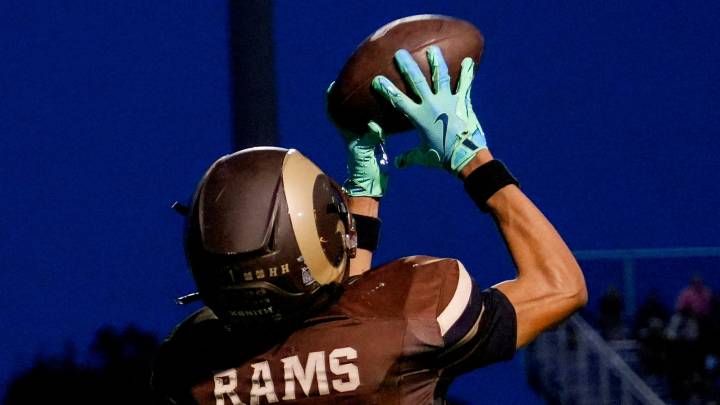 See which Lansing area football players starred in Week 4 games