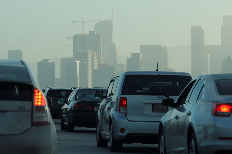Democratic lawmakers urge Trump to drop plan to kill vehicle emission limits