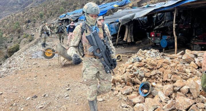 Incautan y destruyen materiales de minería ilegal en Pataz (VIDEO)