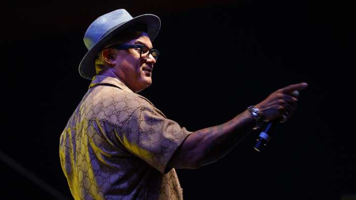 El cantante dominicano Henry Méndez se sincera con respecto al catalán: "No lo hablo bien pero hay que hacer un esfuerzo"