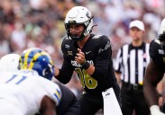 Deion Sanders’ Ryan Staub Call Confirms Rare QB Feat for Colorado Buffaloes Ryan Staub’s rare Colorado QB feat forces Deion Sanders into a bold decision that could reshape the Buffaloes’ quarterback f