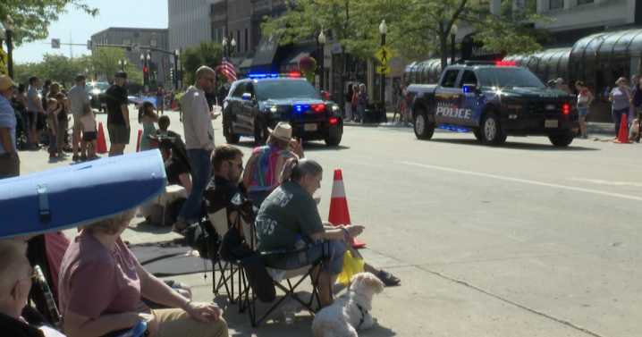 Neenah, Menasha celebrate Labor Day with parade honoring community workers