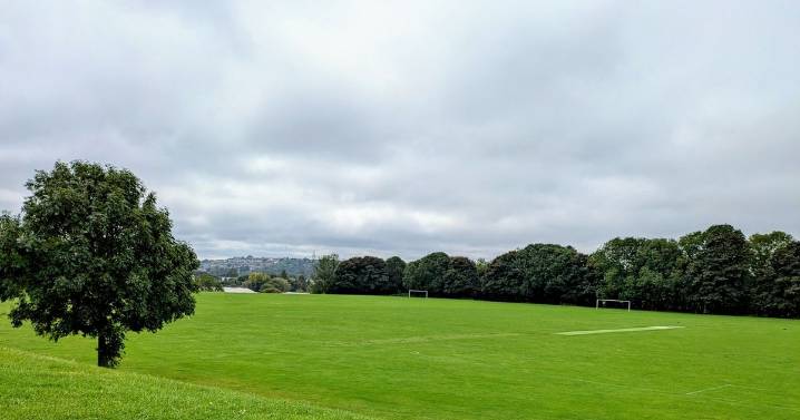 The caring Bristol neighbourhood where strangers 'say hello' and kids are looked after