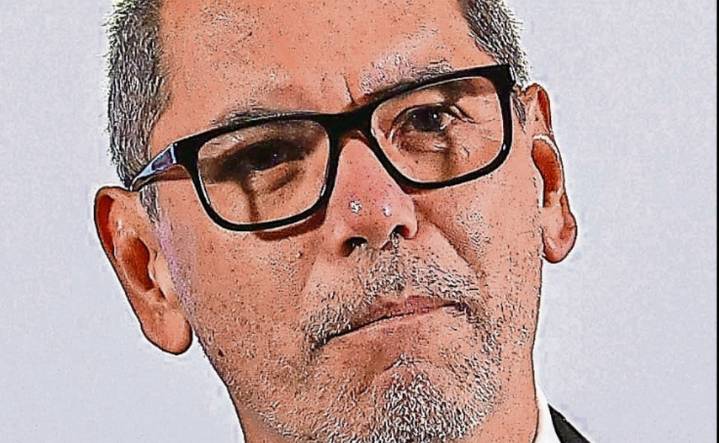 Al cuarto para las 12