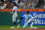 Mets' hopes of making run for NL East title officially over as Phillies complete sweep