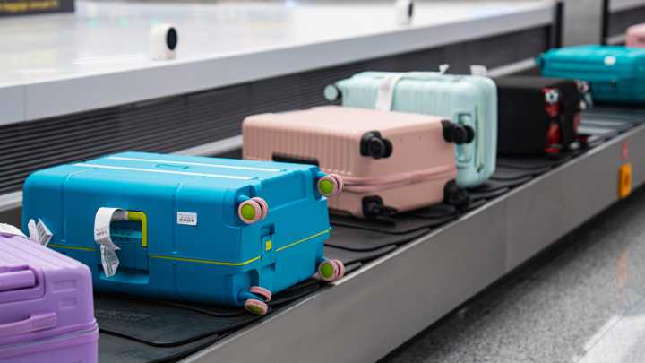 United’s new remote baggage screening makes huge change for connecting flights that can save you 45 minutes of travel