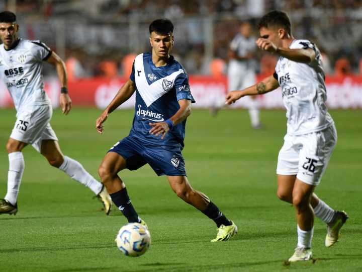 Vélez vs Central Córdoba (SdE), por la Supercopa Argentina: minuto a minuto, en directo