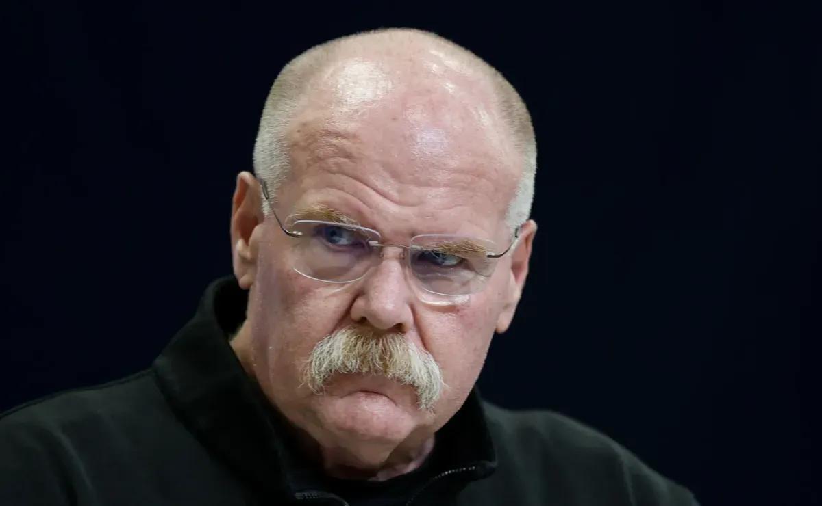NFL News: Andy Reid reacts to Tom Brady’s controversial booth appearance with Raiders