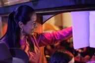 Ariadna Ayala encabeza la cabalgata en honor a los héroes de la patria