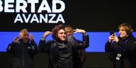 Javier Milei irá al búnker de La Libertad Avanza en La Plata para recibir los resultados