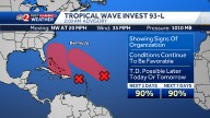 ﻿Invest 93-L: Tropical wave could become tropical depression