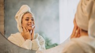 Cómo tiene que ser tu rutina de skincare en primavera, según los expertos