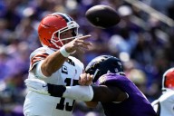 Jackson throws 4 TD passes, and the Ravens close strong in a 41