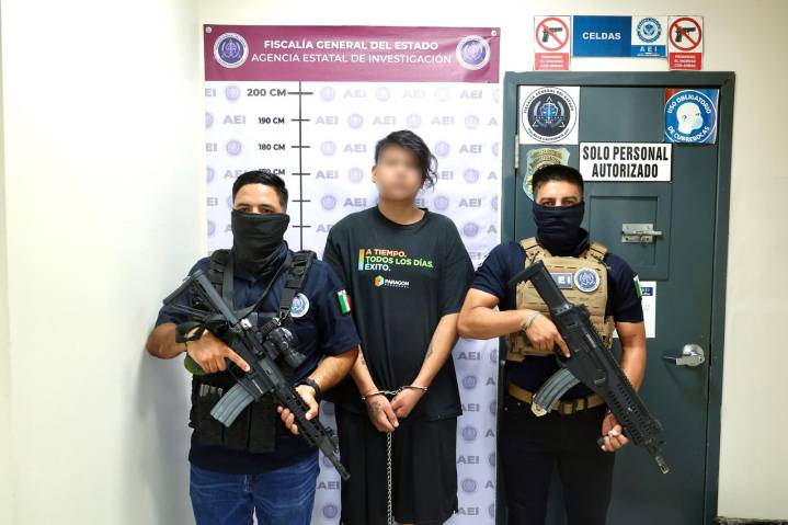 Detienen a joven que atropelló a una mujer y un menor en Mexicali