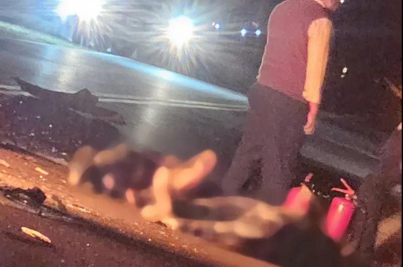 Un muerto y dos heridos graves en accidente de colectivo y automóvil