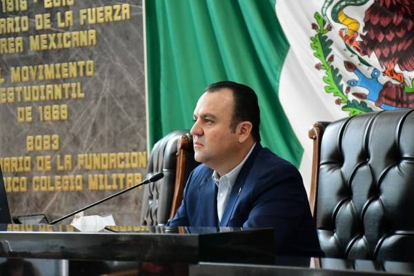 Pide Guillermo Ramírez frenar importación de carne brasileña