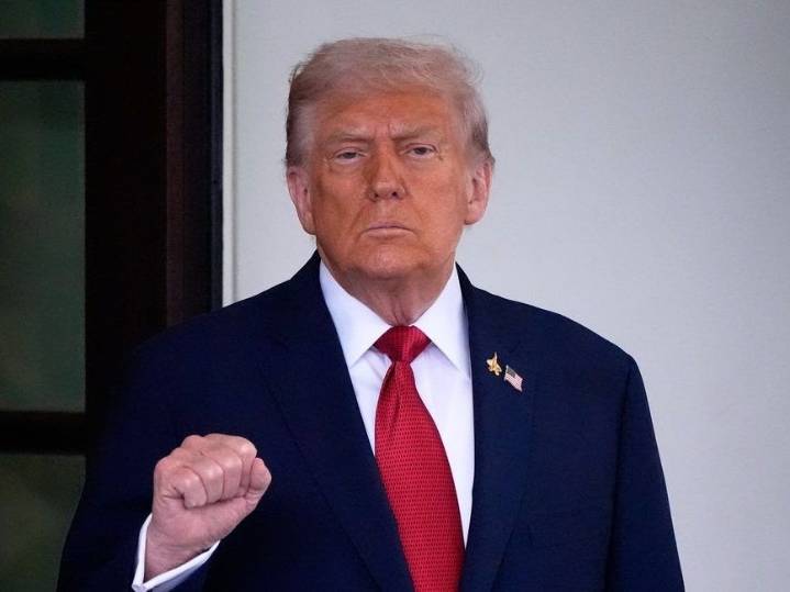 Trump to put import taxes on kitchen cabinets, furniture, heavy trucks