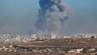Israel Lanza Intensos Ataques: Ministro de Defensa Dice Que "Gaza Arde"