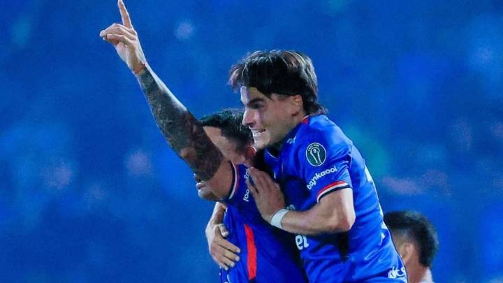 CRUZ AZUL