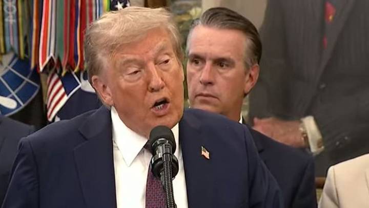 Trump anunció el hundimiento de un barco con drogas procedente de Venezuela
