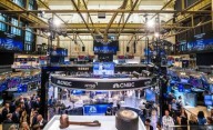 La reacción del mercado: caen las acciones, a cuánto cotiza el dólar y el Riesgo País ya supera los 1.000 puntos