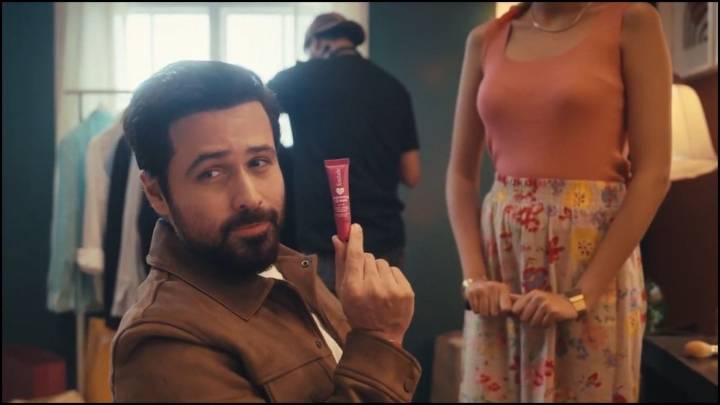 Foxtale's new self-aware ad with Emraan Hashmi promotes men's lip care with humour