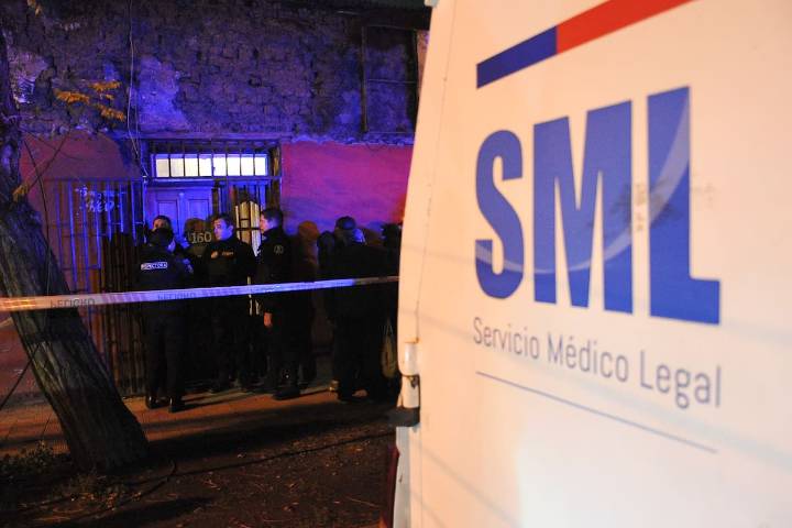Hombre muere acribillado en medio de velorio en Estación Central: recibió al menos cinco disparos