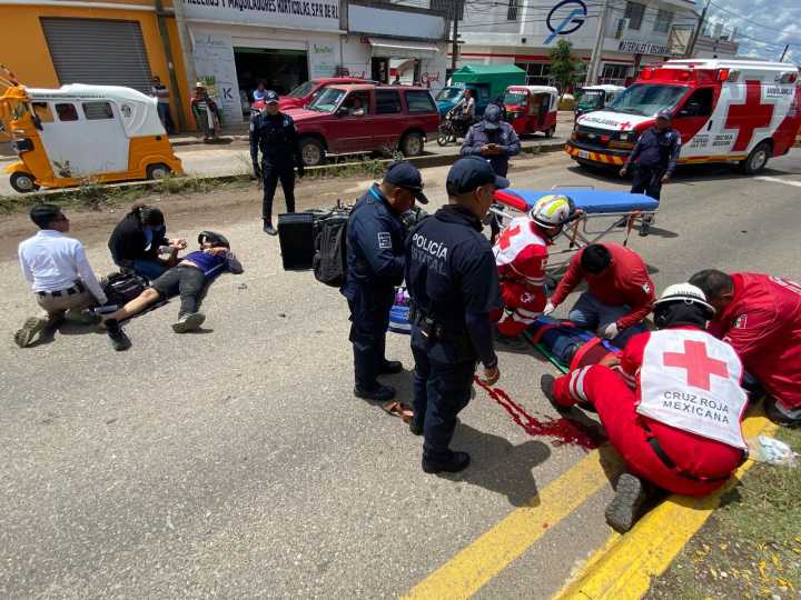 Resulta grave peatón atropellado en Tlacolula