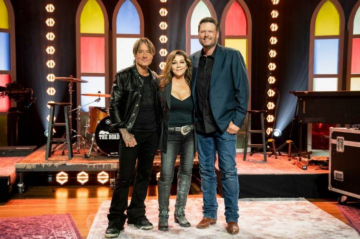 The Road To Feature Guest Mentors Like Dustin Lynch, Karen Fairchild