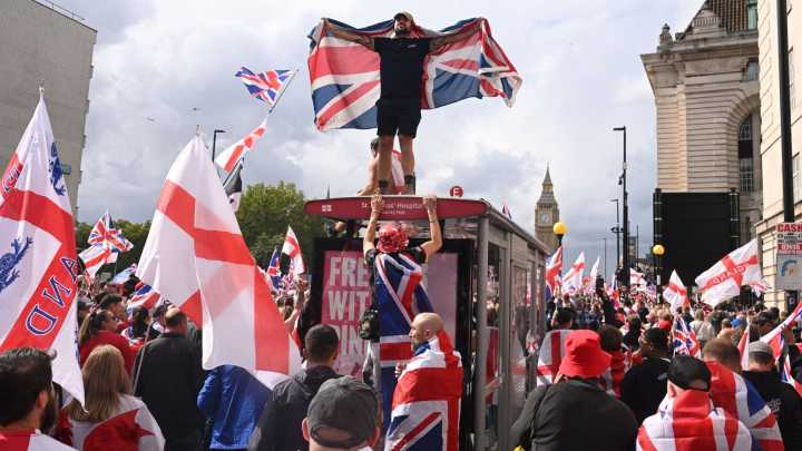 What is the significance of the largest far-right rally to be held in UK?